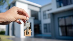Buy First or Sell First? How Homeowners Can Plan Their Next Move